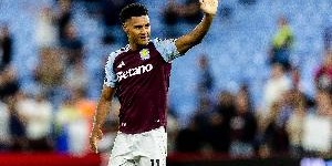 罗马诺：新月肯定会在今夏签前锋，已询问沃特金斯情况但尚未报价