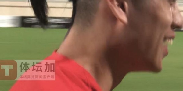 万博体育平台-张玉宁：集中精力争取拿下阿曼 之后再考虑中澳战