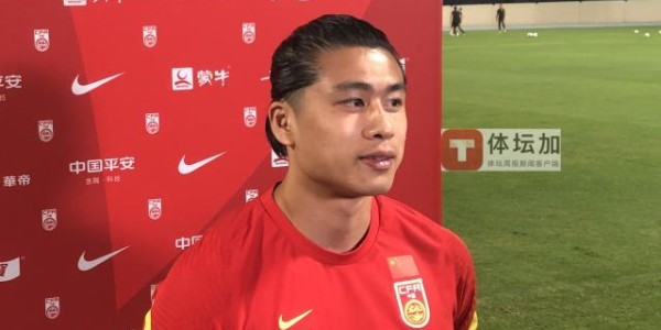 万博体育平台-张玉宁：集中精力争取拿下阿曼 之后再考虑中澳战